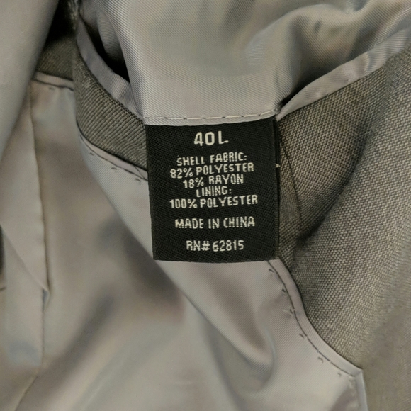 J. Ferrar two-piece grey suit - Picture 3 of 4